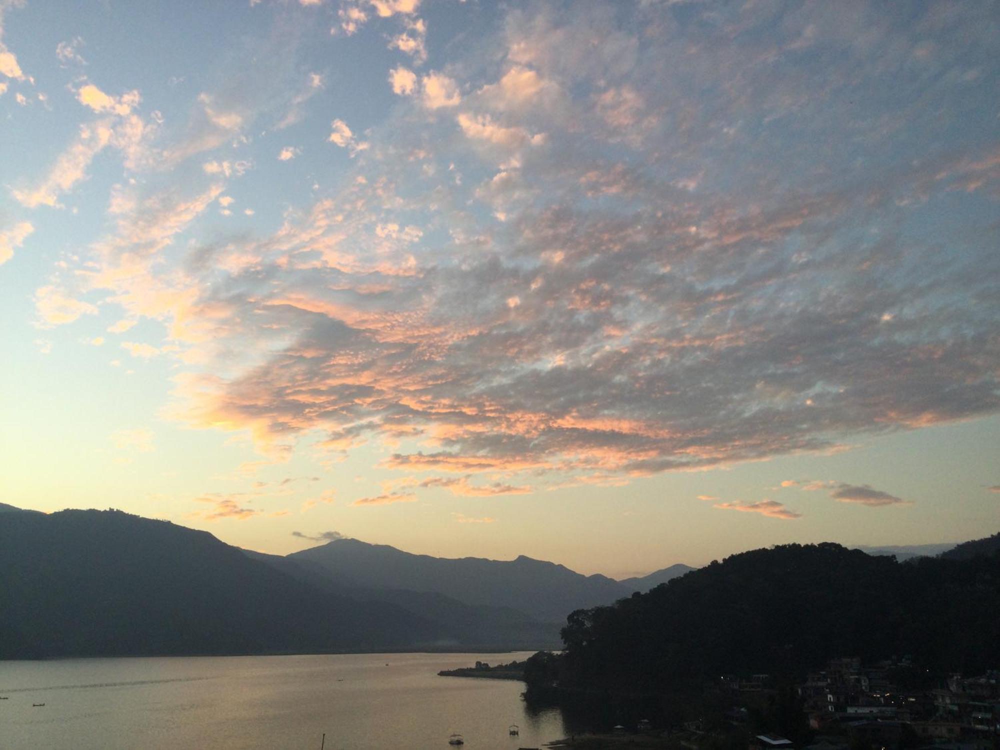 Sweet Dreams Hotel Pokhara Exterior photo